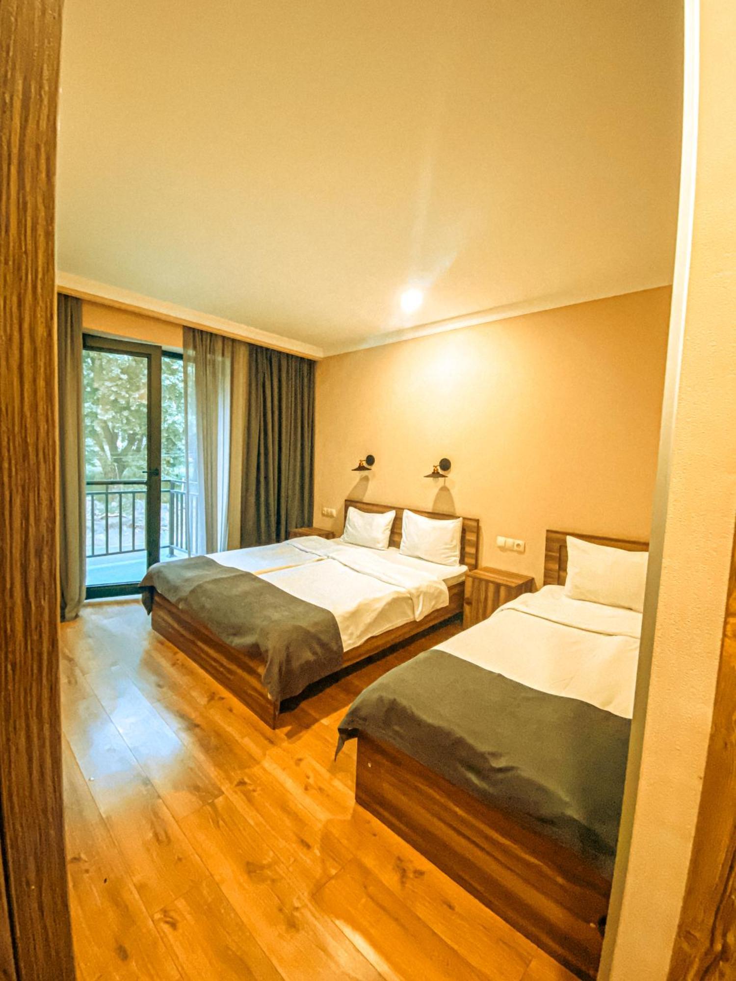 Hotel Gold Kazbegi Buitenkant foto