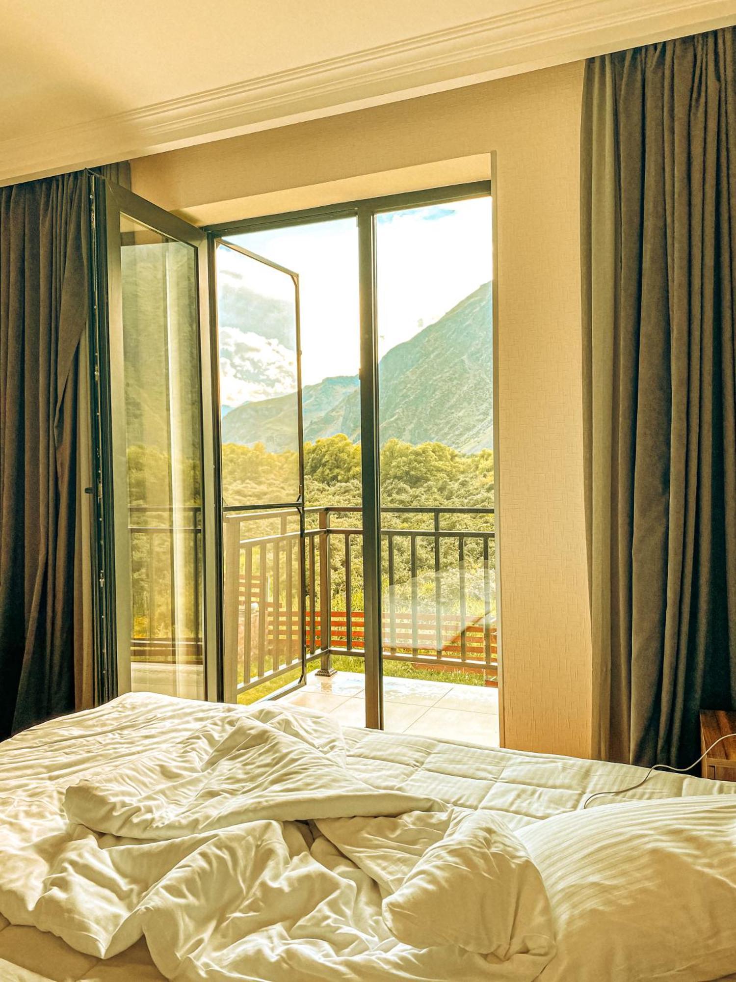 Hotel Gold Kazbegi Buitenkant foto